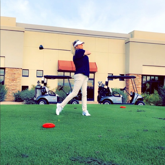 Meet your Posher, Laura - Picture 5 of 7